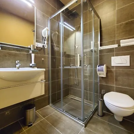 Argentum Μοτέλ Gnojnice