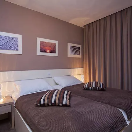 Argentum 3*
