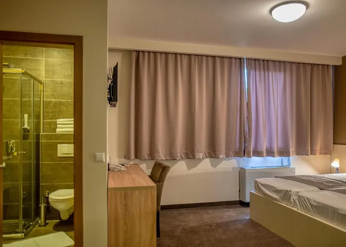 汽车旅馆 Argentum